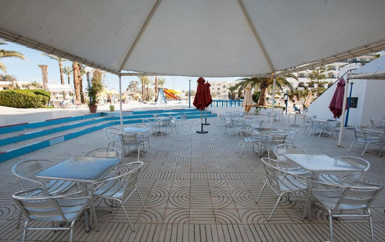Riviera Hotel - Family Only Port El Kantaoui Buitenkant foto