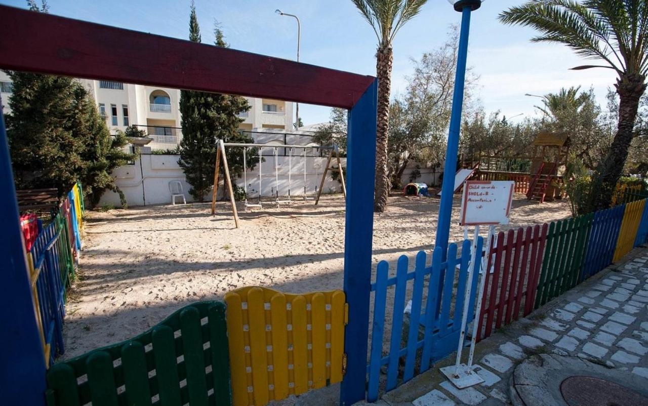 Riviera Hotel - Family Only Port El Kantaoui Buitenkant foto